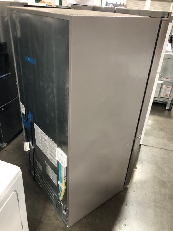 Photo 3 of Frigidaire 27.8-cu ft French Door Refrigerator with Ice Maker (Fingerprint Resistant Stainless Steel) ENERGY STAR