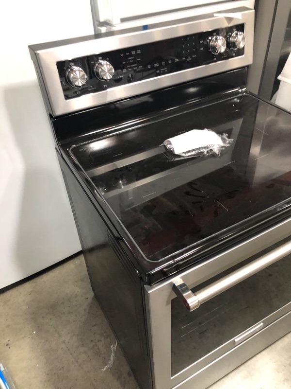 Photo 7 of KitchenAid 30-in Smooth Surface 5 Elements 6.4-cu ft Self-Cleaning Convection Oven Freestanding Electric Range (Stainless Steel with Printshield Finish)