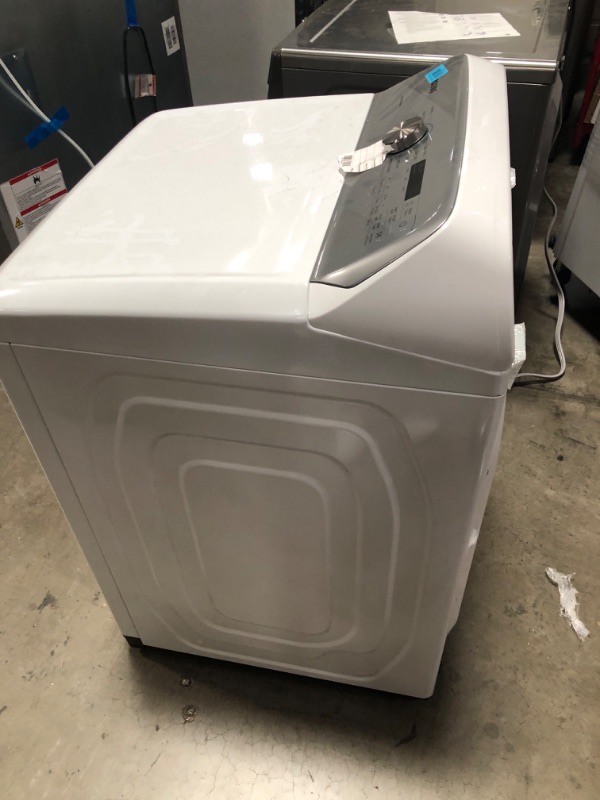 Photo 4 of Samsung 7.4 cu. ft. Vented Electric Dryer with Sensor Dry in White