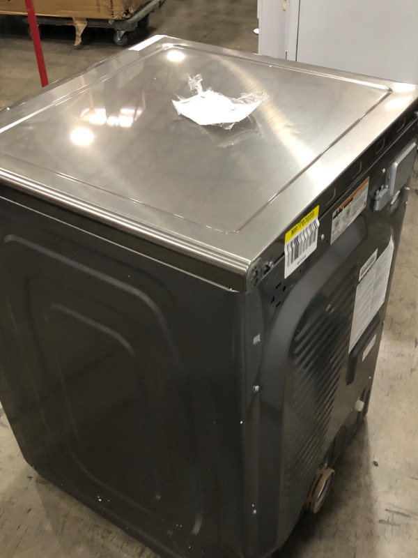 Photo 6 of 7.5 cu. ft. Smart Electric Dryer with Steam Sanitize+ in Platinum
