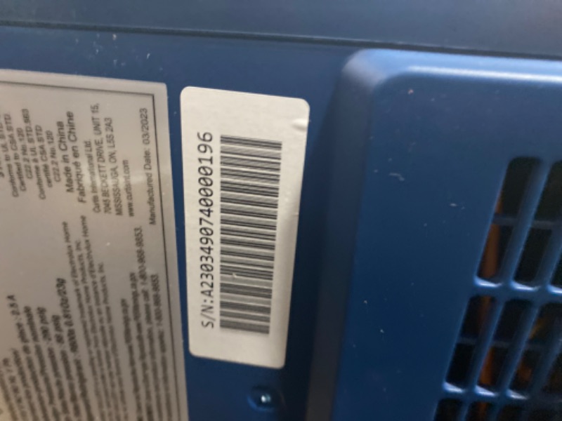 Photo 5 of FRIGIDAIRE Gallery EFIC255 Countertop Crunchy Chewable Nugget Ice Maker, 44lbs per Day, Auto Self Cleaning, 2.0 Gen, Navy