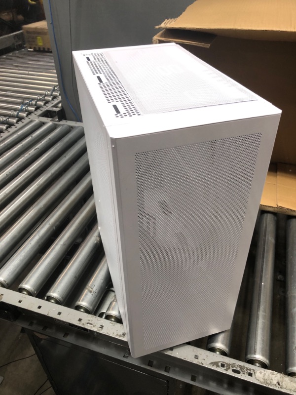 Photo 2 of darkFlash DLC29 All Mesh PC Case ATX Mid Tower Case High Cooling Performance High Compatibility Gaming Case with USB 3.0 Type-C Interface (White)