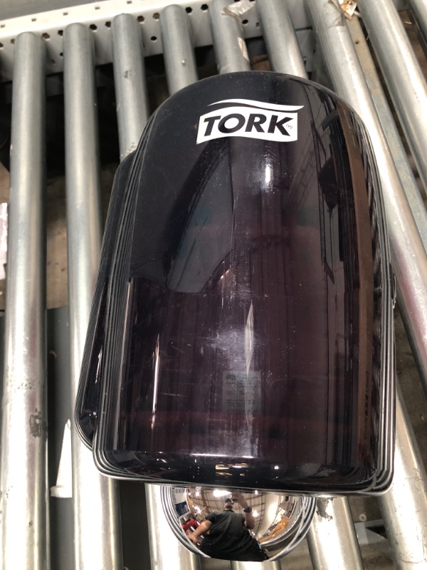 Photo 3 of - Tork 659008 Centrefeed Dispenser M2 / Paper Dispenser Suitable for M2 Paper Rolls Centrefeed System Big / Wipe Dispenser Wall Mounted

