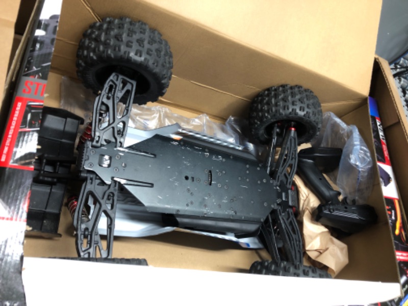 Photo 3 of ARRMA RC Truck 1/8 KRATON 6S V5 4WD BLX Speed Monster Truck with Spektrum Firma RTR, Blue, ARA8608V5T2