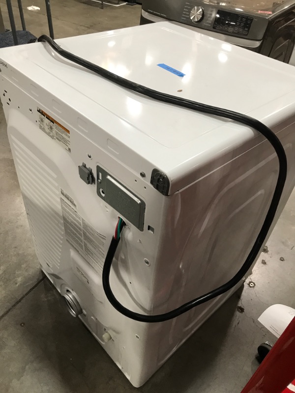 Photo 5 of Samsung 7.5-cu ft Stackable Steam Cycle Smart Electric Dryer (White)
Item #4980284

