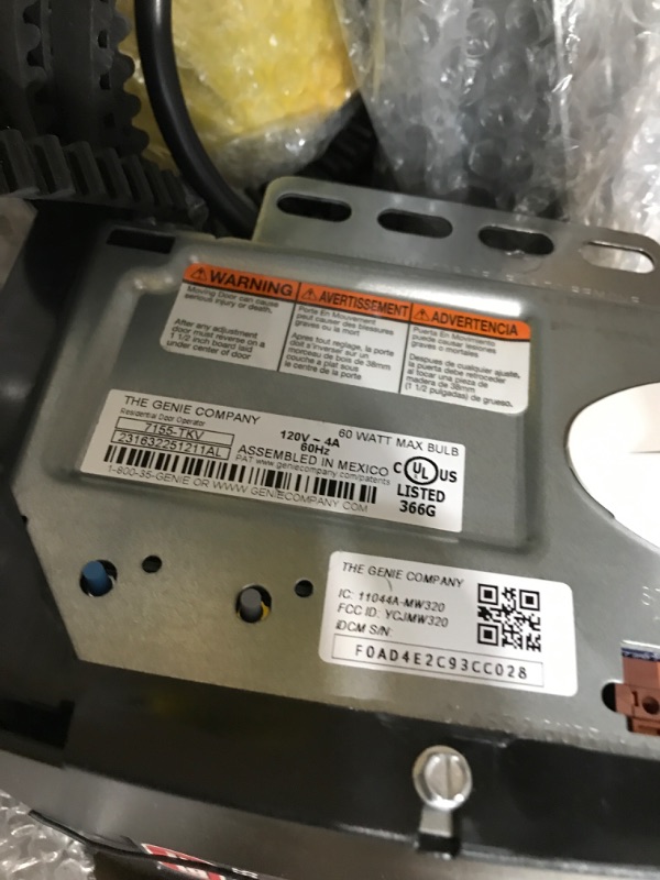 Photo 3 of ***Parts Only***Genie Chain Drive 750 3/4 HPc Garage Door Opener w/Battery Backup - Heavy Duty Chain Drive - Operate your garage door when the primary power is out - Wireless Keypad Included, Model 7035-TKV,BLACK
