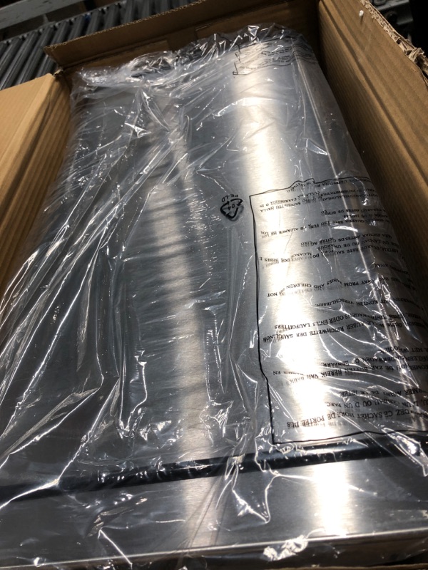 Photo 1 of 13 GALLON STAINLESS STEEL TOUCHLESS TRASH CAN 