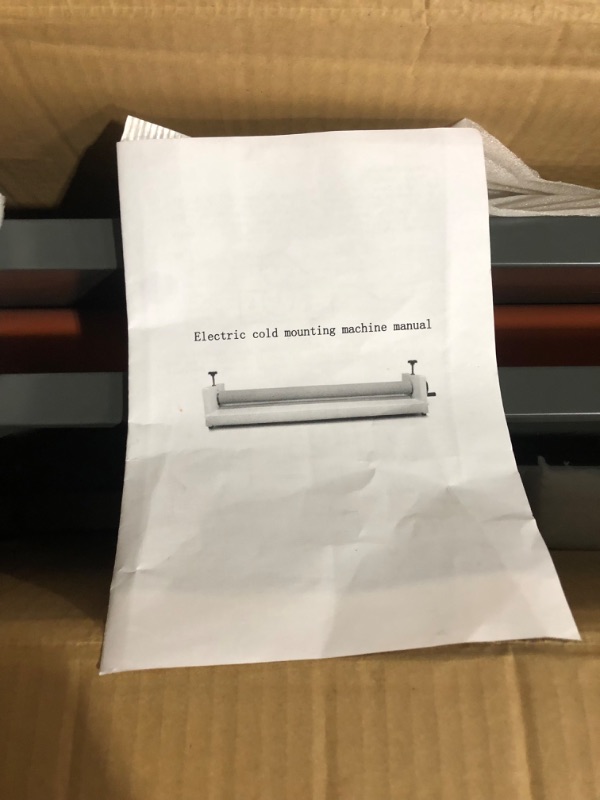 Photo 3 of **USED** VEVOR 25 Inch Manual Cold Roll Laminator 1.18" Thickness Foldable Roll Laminating Machine 