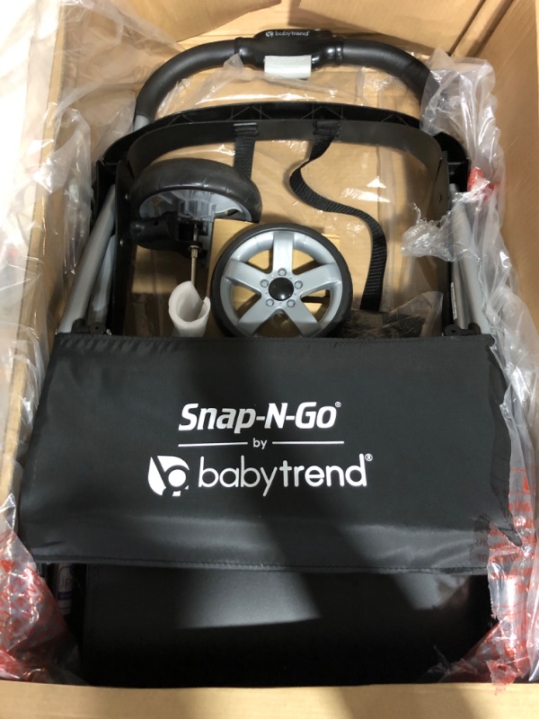 Photo 2 of Baby Trend Snap-N-Go EX Universal Infant Car Seat Carrier Black Snap-N-Go Ex