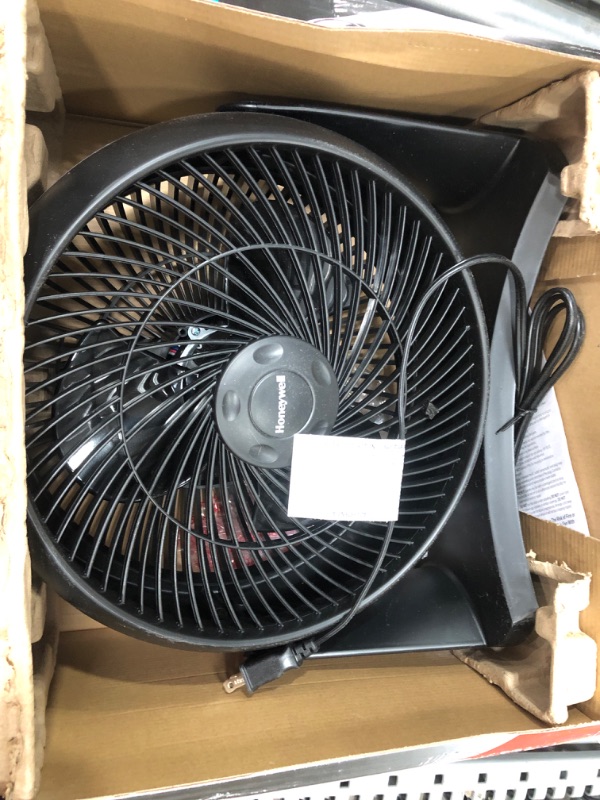 Photo 2 of 12 in. 3 Speed Whole Room Circulator Floor Fan