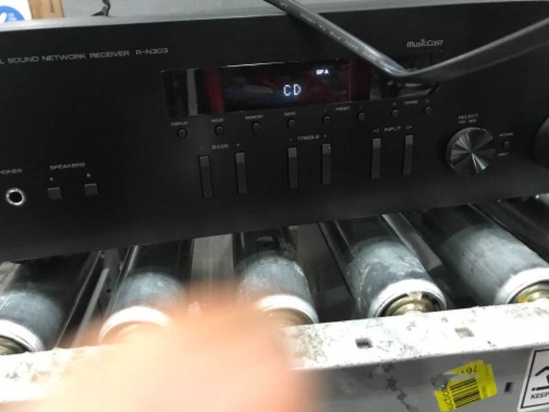 Photo 3 of YAMAHA R-N303BL Stereo Receiver with Wi-Fi, Bluetooth & Phono