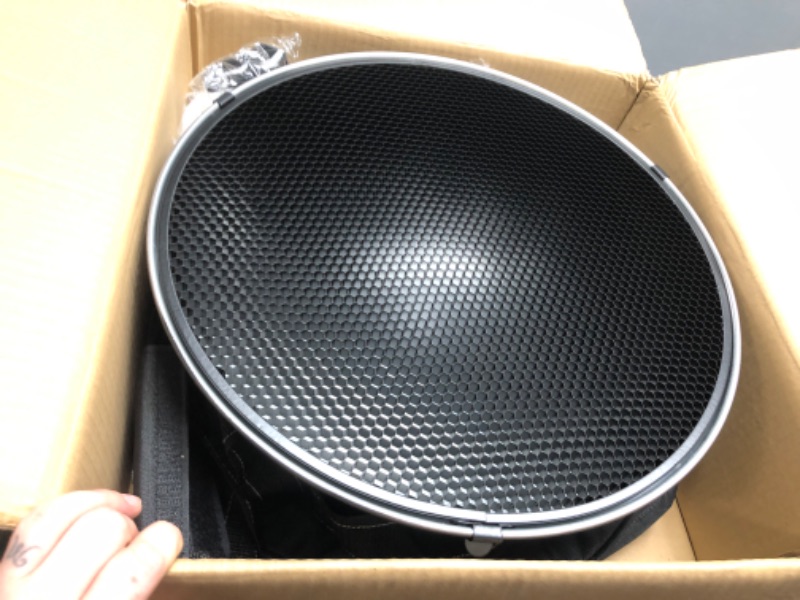 Photo 2 of Soonpho 12inch/30cm Standard Reflector Beauty Dish with Honeycomb Grid and Bag, Compatible for Bowens Mount Studio Strobe Flash Light Like Neewer VC-400HS VE-300 Godox AD200 AD180 AD360 (Silver) 30cm Silver