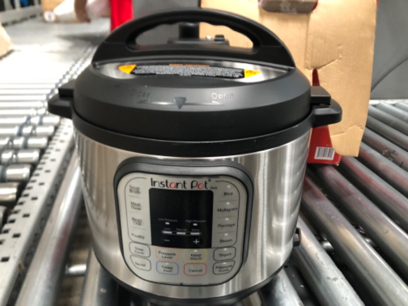 Photo 4 of **USED** Instant Pot Duo 7-in-1 Electric Pressure Cooker,