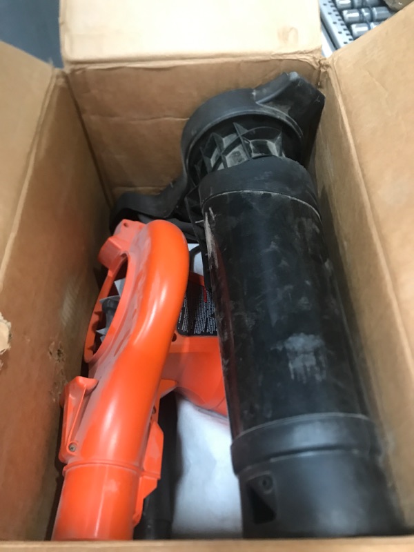 Photo 2 of * not functional * sold for parts * 
BLACK+DECKER 40V Leaf Blower/Leaf Vacuum Kit, 