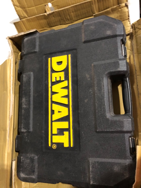 Photo 5 of ***Parts Only***MINOR SCRATCHES AND MISSING PIECES*
DEWALT 204PC SOCKET SET