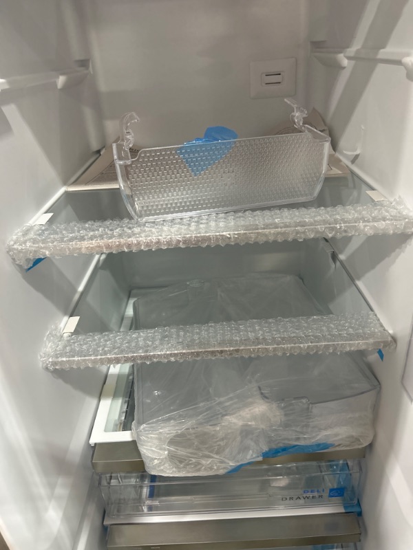 Photo 9 of ****DOES NOT POWER ON***Parts Only***No Returns***Frigidaire Gallery 25.6-cu ft Side-by-Side Refrigerator with Ice Maker (Fingerprint Resistant Stainless Steel) 