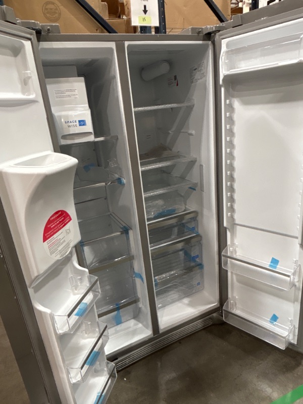 Photo 4 of Frigidaire Gallery 25.6-cu ft Side-by-Side Refrigerator with Ice Maker (Fingerprint Resistant Stainless Steel) 