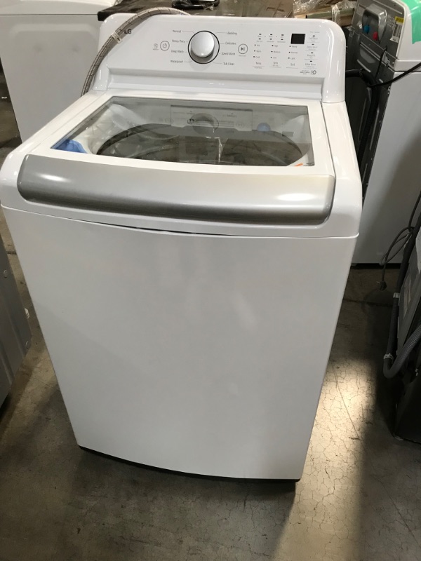 Photo 2 of LG 4.8-cu ft High Efficiency Agitator Top-Load Washer (White) ENERGY STAR