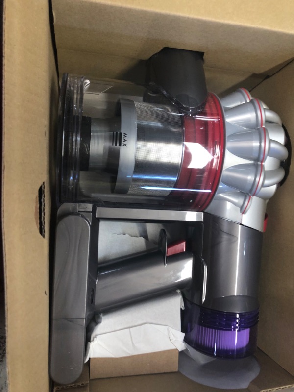 Photo 3 of Dyson V8 Cordless Vacuum - 400473-01