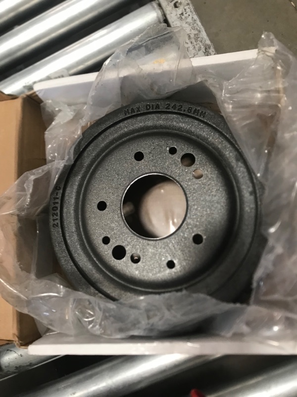 Photo 2 of ACDelco Professional 18B466 Brake Drum