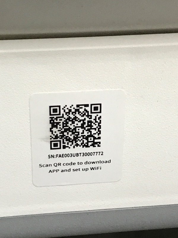 Photo 3 of MeoWant Self-Cleaning Cat Litter Box, Integrated Safety Protection Automatic Cat Littler Box for Multi Cats, Extra Large/Odor Isolation /APP Control Smart Cat Litter Box with Mat & Liner