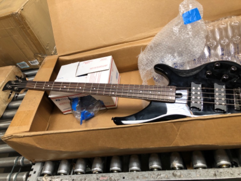 Photo 2 of YAMAHA TRBX204 4-STRING BASS GUITAR
