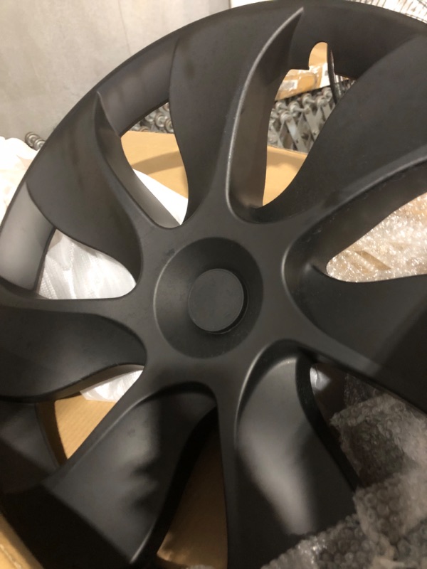 Photo 5 of [READ NOTES]
klutchtech tesla model y hubca 4 pack 