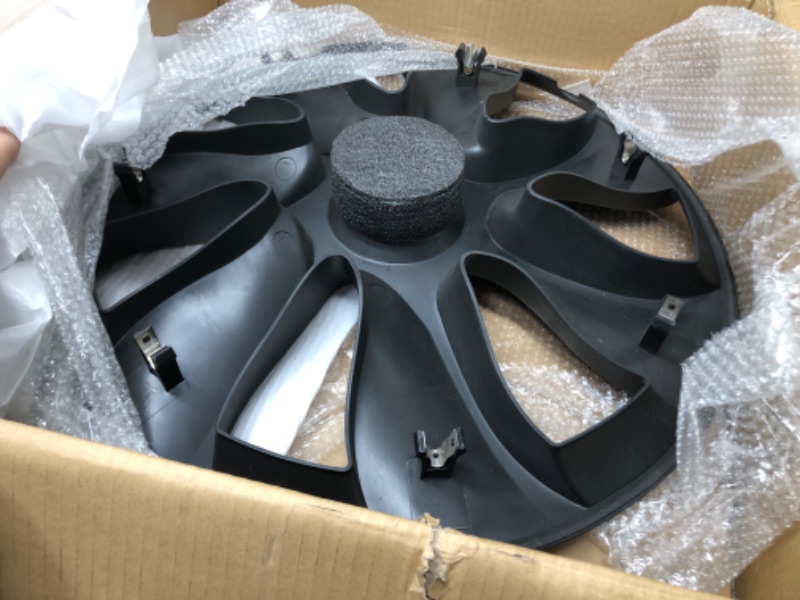 Photo 1 of [READ NOTES]
klutchtech tesla model y hubca 4 pack 