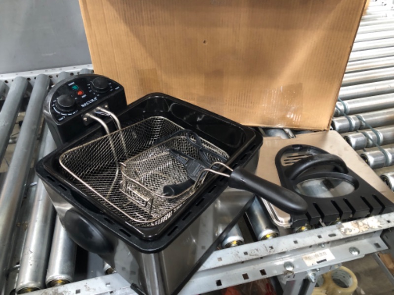 Photo 2 of **USED**
Secura 1700-Watt Stainless-Steel Triple Basket Electric Deep Fryer with Timer