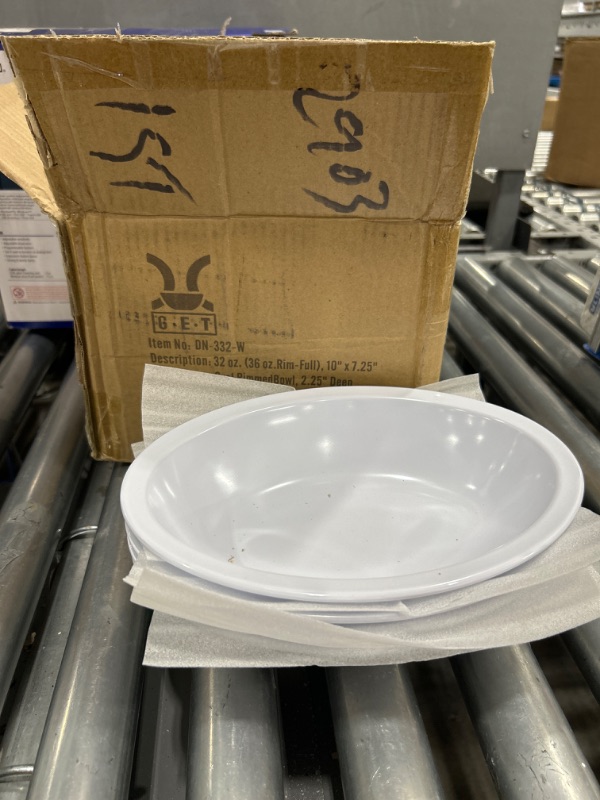 Photo 1 of 4pk-GET DN-332-W 32 Oz Melamine Serving Bowl, White

