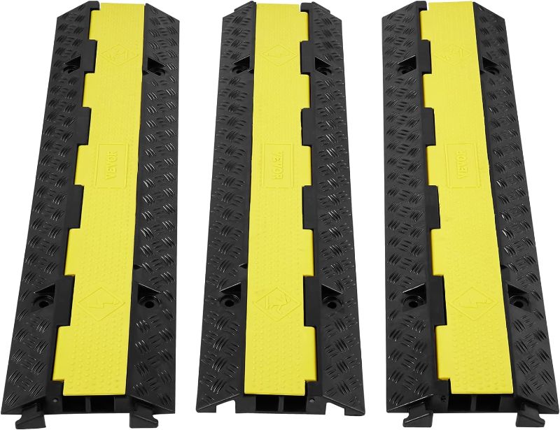 Photo 1 of 
VEVOR 3 PCs 2 Channel Rubber Cable Protector Ramp, 12000 lbs/axle Capacity Heavy Duty Hose Wire Cover Ramp Driveway, Traffic Speed Bump w/Flip-Open Top...
Size:3 PCs-Rubber