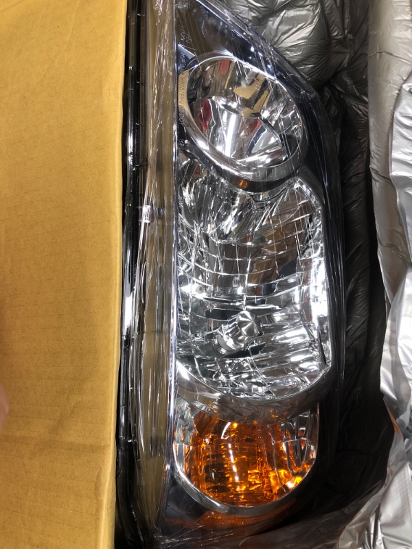 Photo 1 of Dorman 1592025 Driver Side Headlight Assembly Compatible with Select Toyota Models