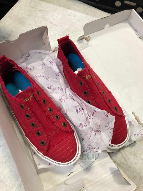 Photo 2 of Blowfish Malibu Women's Play Core Sneaker 9 Jester Red Hipster Twill