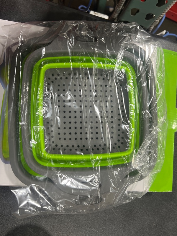 Photo 1 of 2 Piece Strainer Set 