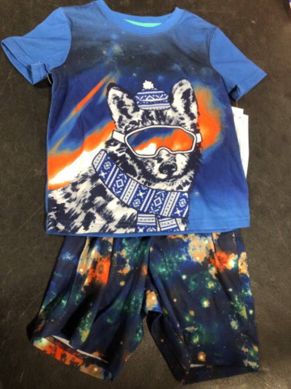 Photo 2 of Boys' 2pc Wolf Lights Short Sleeve Pajama Set - Cat & Jack™
SIZE XS 4/5