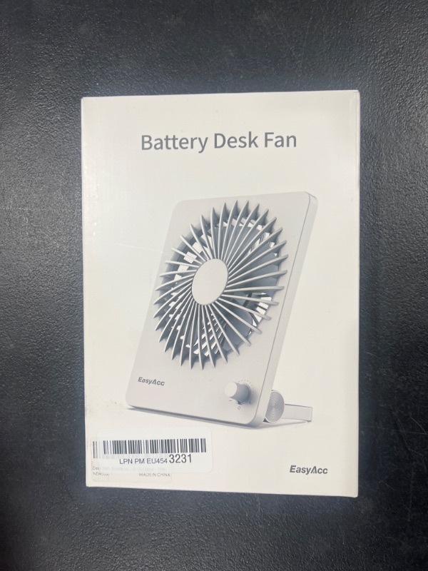 Photo 1 of Battery Desk Fan (pink) 