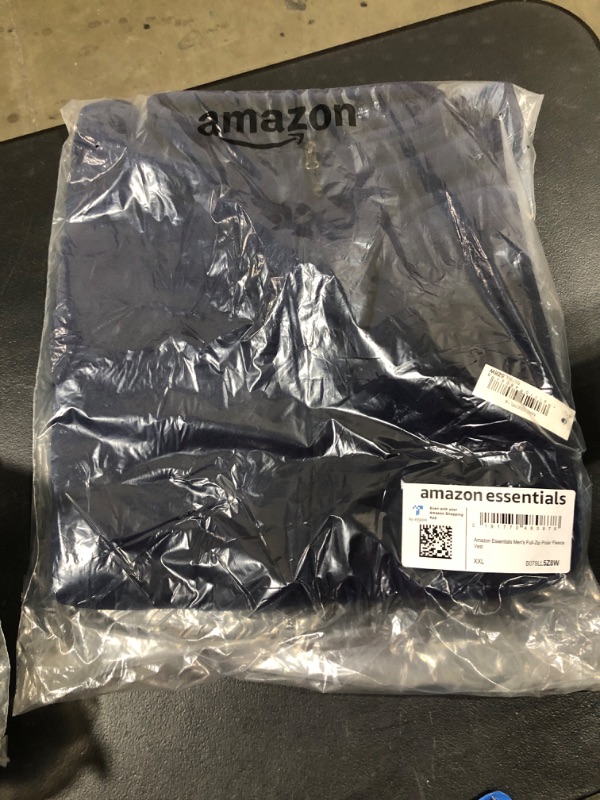 Photo 2 of Amazon Essentials Men's Full-Zip Polar Fleece Vest (Available in Big & Tall) Polyester Navy size XX-Large