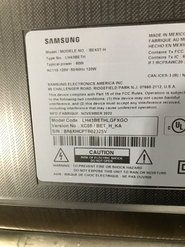 Photo 5 of [SOLD FOR PARTS] Samsung LH43BETHLGFXGO 43-Inch BE43T-H Crystal 4K UHD Commercial TV - 3840 X 2160 - 60 Hz - HDR10 - 4700:1 - 8 Ms - 16/7 Operation - Wi-Fi - HDMI - US
