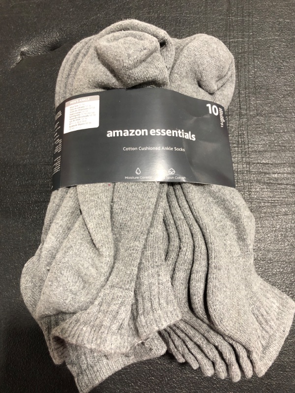 Photo 1 of AMAZON ESSENTIALS MEN'S ANKLE SOCKS. GREY. SHOE SIZE 12-16