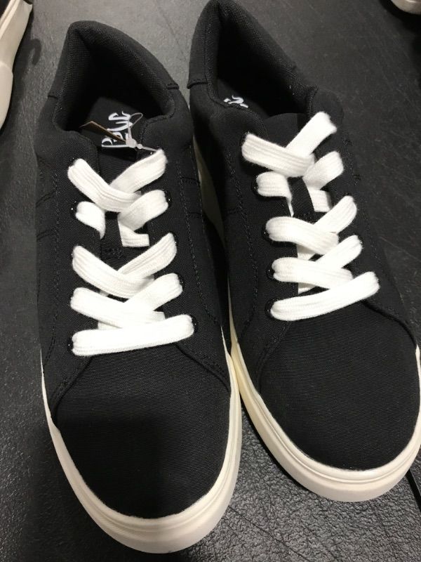 Photo 2 of [Size 7] Women's Mad Love Sia Sneakers -Black
