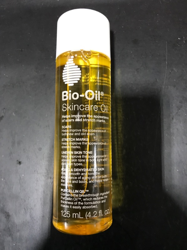 Photo 2 of Bio-Oil Skincare Oil For Scars and Stretchmarks, Serum Hydrates Skin, Reduce Appearance Of Scars - 4.2 fl oz