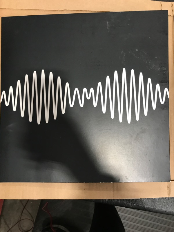 Photo 2 of Arctic Monkeys - AM LP
