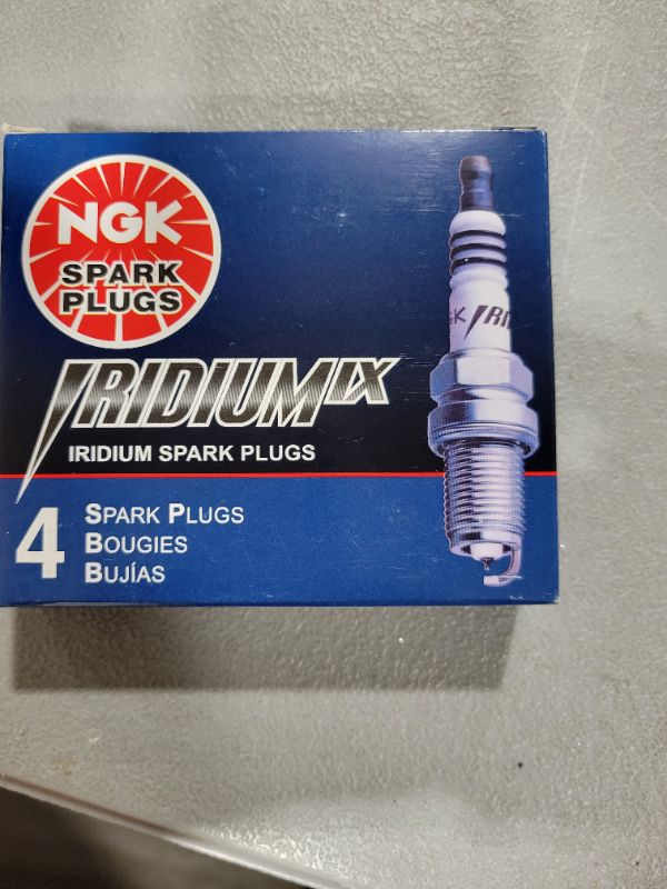 Photo 2 of 4 New NGK IRIDIUM IX Spark Plug BR7EIX # 6664