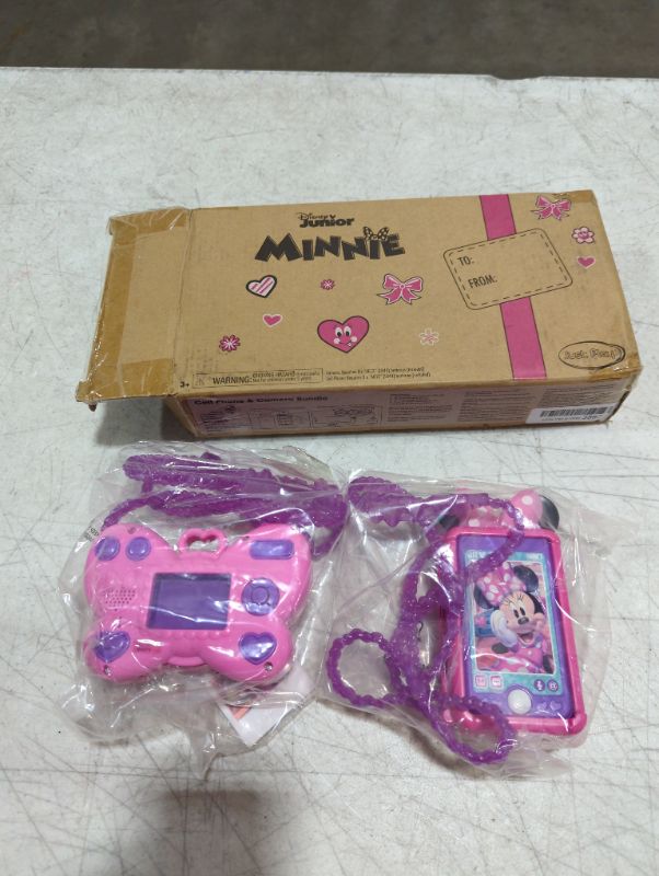 Photo 2 of Disney Junior Minnie Mouse Cell Phone and Camera 2-Pack Set with Lights and Realistic Sounds, Amazon Exclusive, by Just Play
