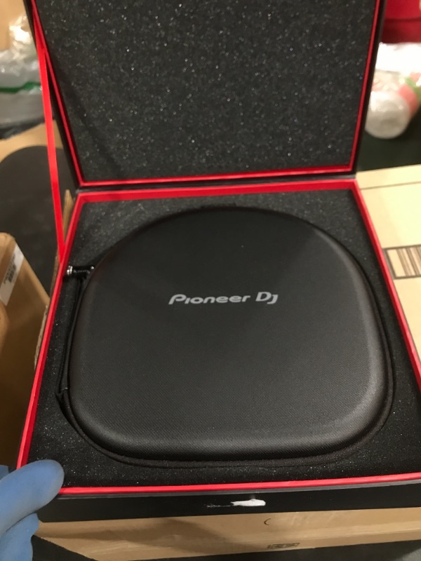 Photo 4 of Pioneer DJ HDJ-X10-S - Closed-back Circumaural DJ Headphones with 50mm Drivers, with 5Hz-40kHz Frequency Range, Detachable Cable, and Carrying Case - Silver