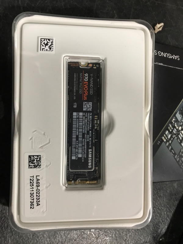 Photo 3 of SAMSUNG 970 EVO Plus SSD 1TB NVMe M.2 Internal Solid State Hard Drive, V-NAND Technology, Storage and Memory Expansion for Gaming, Graphics w/ Heat Control, Max Speed, MZ-V7S1T0B/AM