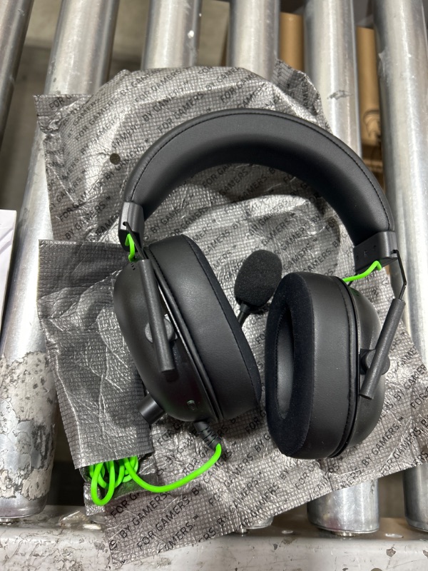 Photo 2 of Razer BlackShark V2 X Gaming Headset: 7.1 Surround Sound - 50mm Drivers - Memory Foam Cushion - for PC, PS4, PS5, Switch, Xbox One, Xbox Series X|S, Mobile - 3.5mm Audio Jack - Classic Black