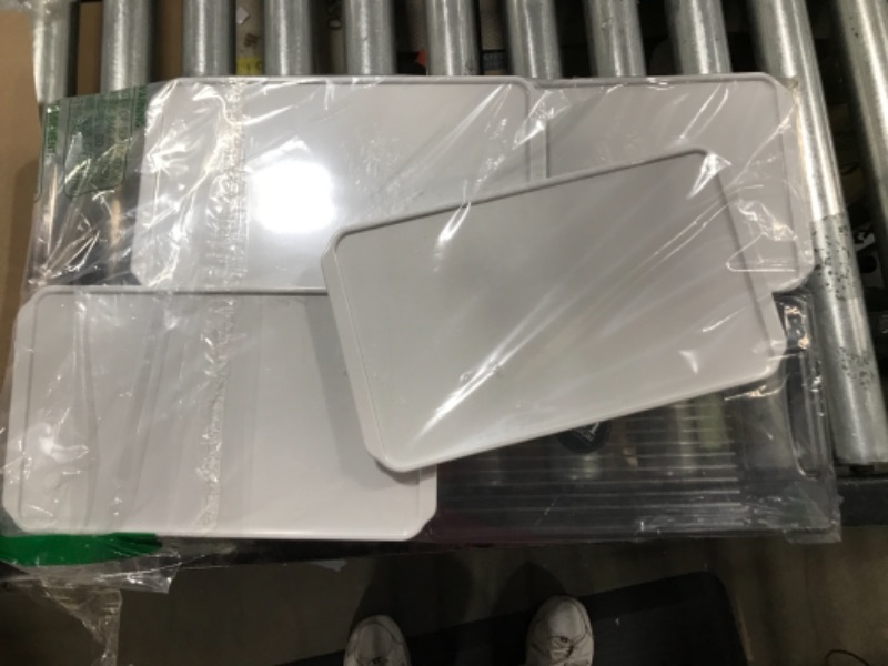 Photo 1 of 4 10x6" Clear Boxes With lids 