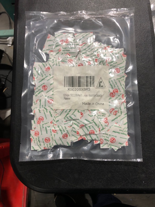 Photo 1 of 50 PACK OF SILICA PACKETS 