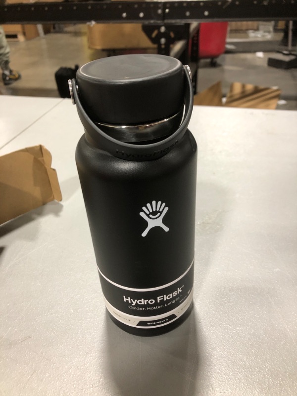 Photo 2 of Hydro Flask Wide Mouth Bottle with Flex Cap Black 32 Oz Bottle 